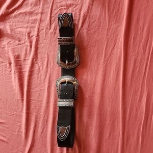 Double buckle belt